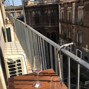 Apartament Wonderful Teatro Massimo Bellini, Katania